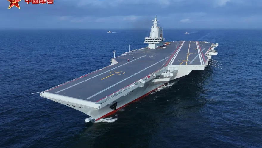 大陸福建號4機上艦畫面曝光　下次海試可能進行戰機彈射