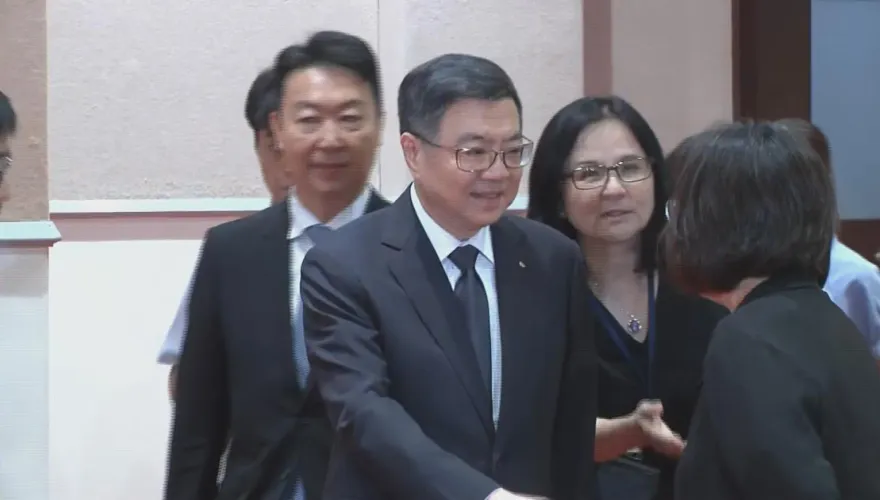 行政院「經發會」明登場！民間顧問朱敬一、施振榮等獲邀