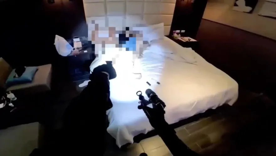 罕見！《魔鬼終結者》阿諾同款霰彈槍高雄現蹤　毒蟲摟裸女摩鐵被撞門