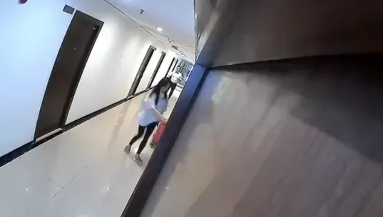 醫院院長搞上妻閨蜜！她嬌喊「X進來了嗎？」　網見照片歪樓：出軌情有可原