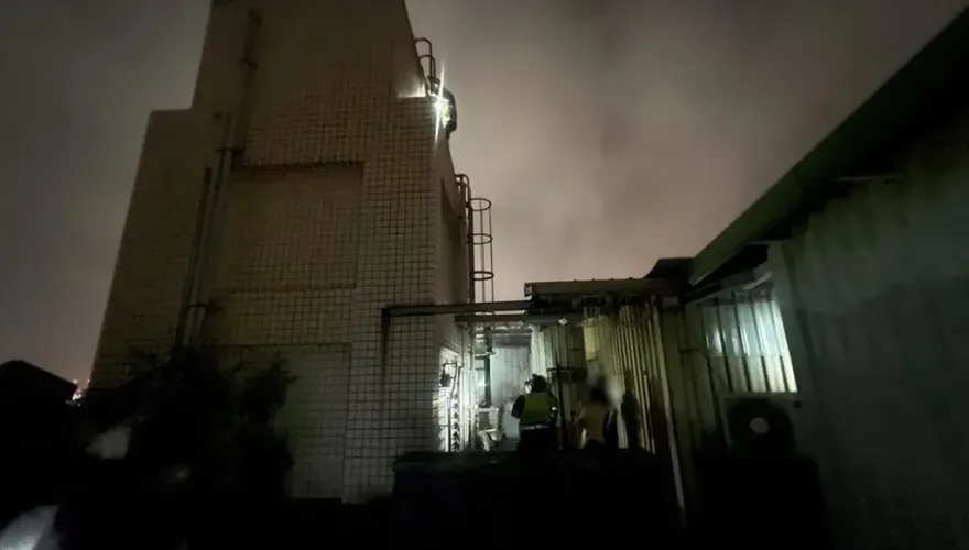 快訊/看水電遭奪命！7旬翁「上頂樓4hrs未歸」　兒找到人時…疑觸電亡