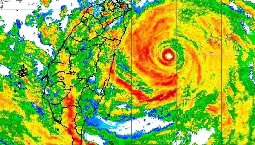 風雨都驚人！CNN：登陸台灣時將是「超級颱風」等級　示警「花蓮」很危險