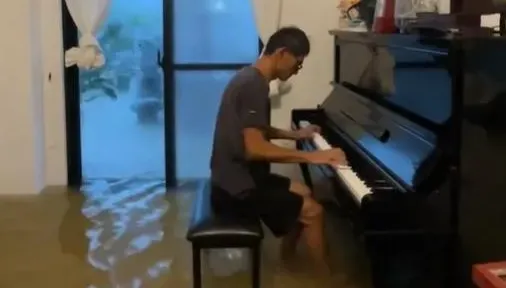 影/凱米豪雨灌家園！台南七股「水上鋼琴師」感慨：何時能海闊天空