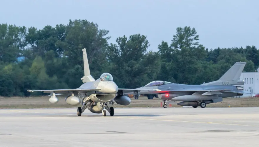 斯洛伐克首批最新F-16 Block 70戰機返國　我空軍今年也將接收同型戰機