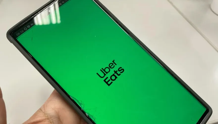 快訊/UberEats系統壞了！顧客訂餐「付款失敗」　全網罵翻：只點得到bug