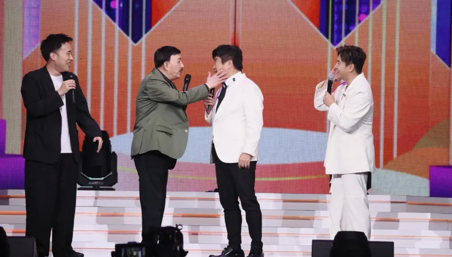 不忍了！余天動怒連賞胡瓜、黃西田巴掌　「啪啪啪」聲音超響亮