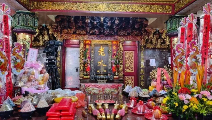 基隆老大公廟「開龕門」！邀請好兄弟到陽間接受民間1整個月供奉