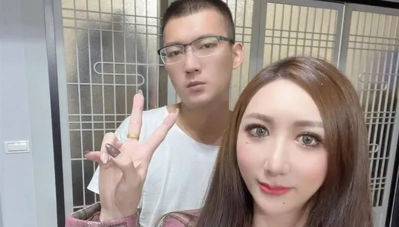 罔腰涉毒被捕！鳳梨樂喊「普天同慶」被誤解　親揭真相：整天拖我下水