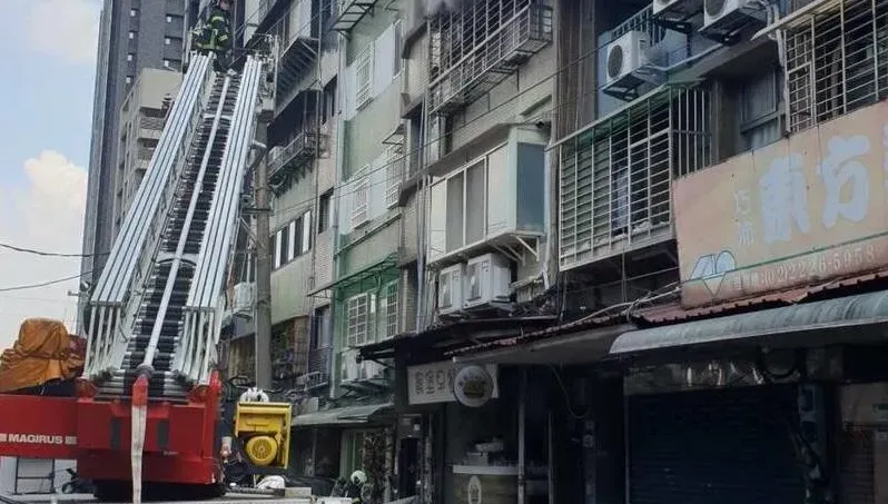 快訊/北市景美公寓火警竄濃煙　父女3人嗆傷