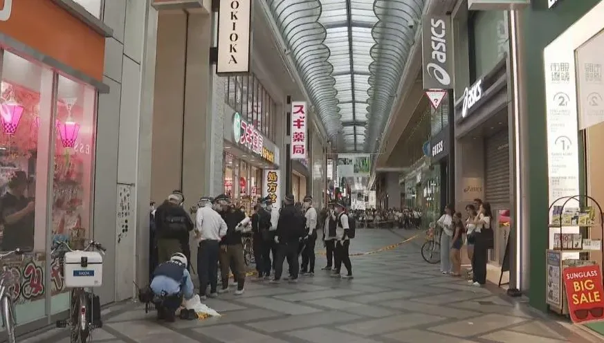 大阪心齋橋驚傳鐘錶行搶案！光頭男持刀搶走1400萬名錶機場被逮　男店員中刀命危