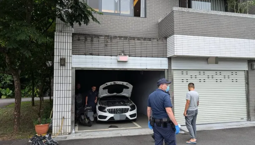 摩鐵僅1個插座！汐止3男集體一氧化碳中毒 　竟是發動車子手機充電