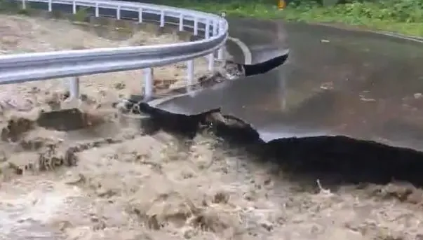影/瑪莉亞颱風登陸日本東北！岩手狂風暴雨破紀錄　路斷淹水慘況曝光
