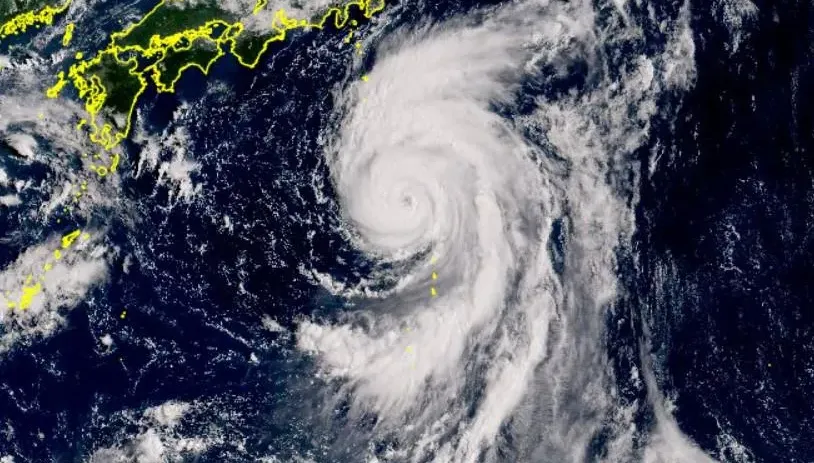 旅日小心！安比轉中颱「挾帶豪雨衝向日本」　鄭明典：明後天強度達高峰
