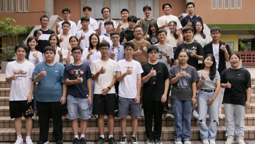 薇閣高中大學分科成績亮眼 ！台大醫6人、陽明交大醫9人　共48人錄取各大醫學系