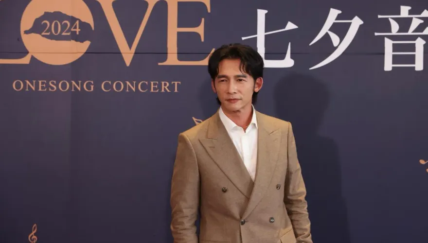 温昇豪首次買房興奮又甜蜜　嗨喊：愛的人在身邊才是「家」