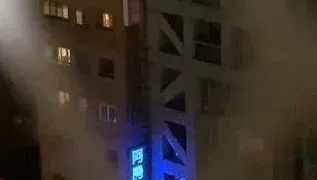 快訊/台中暗夜女子懸掛KTV10樓！撐不住摔下　爆頭不治
