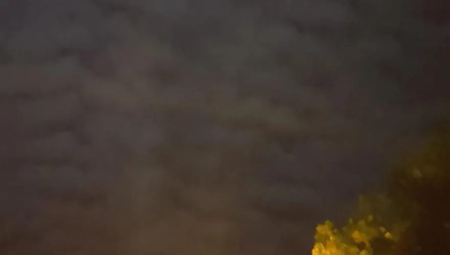 天空異相頻傳！地震後台中海線「夜空地震雲」　網抖：有點可怕