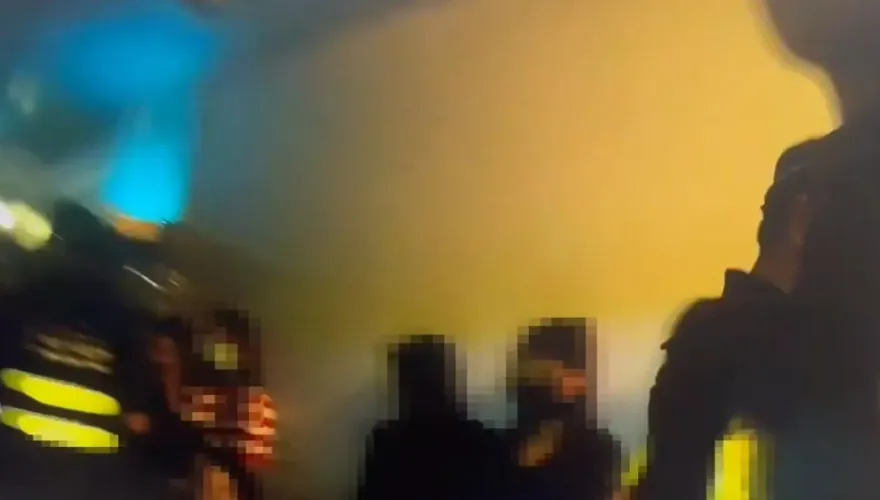影/來台唸書變坐檯！北市酒店抓到20越南禮服妹　有3人是大學生