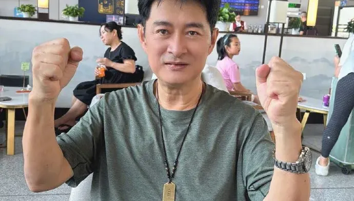 又返台用健保？ 黃安認「腎臟出問題」　嘆：不吃藥恐會死
