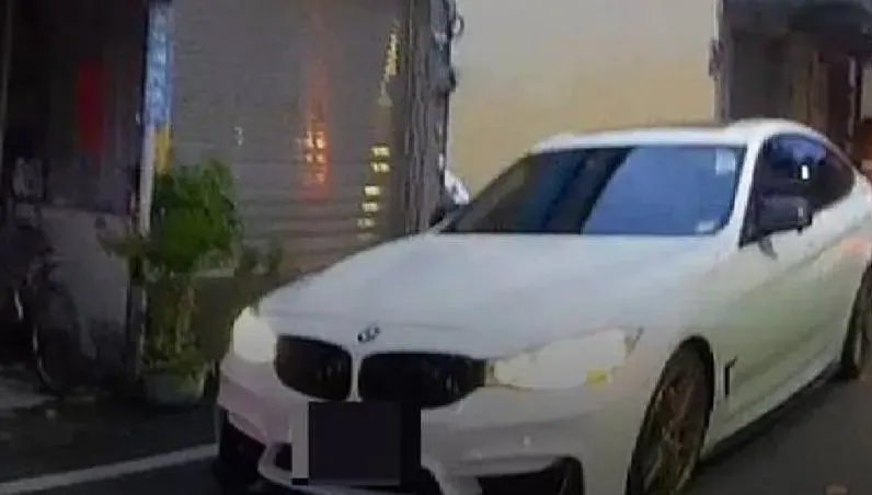 自以為聰明！男子「網購假車牌」掛BMW趴趴走　遭石岡警鷹眼識破