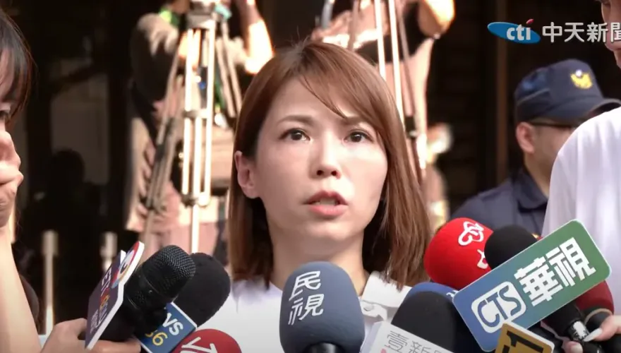被控圖利馬偕兒醫林智堅喊告　陳智菡提花敬群這句話嗆：別搞錯對象
