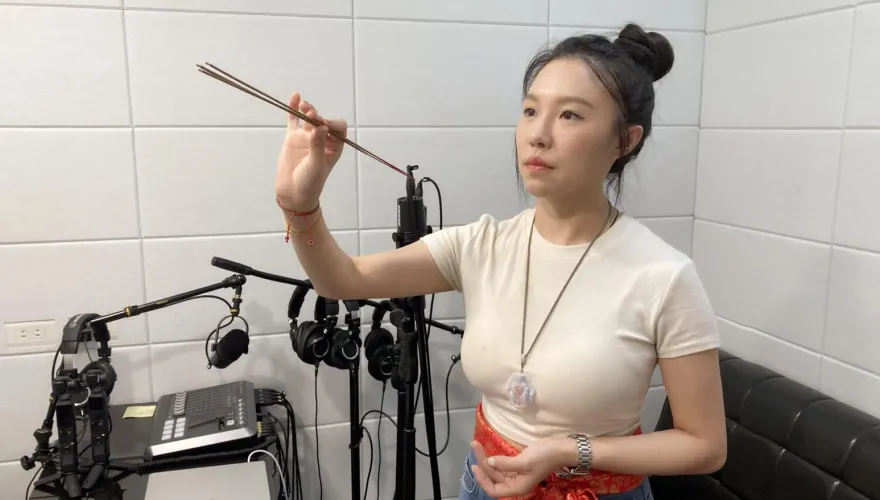 健康管理師珮薰斜槓當仙姑！　驚吐昔「與女鬼同床」脊椎出問題