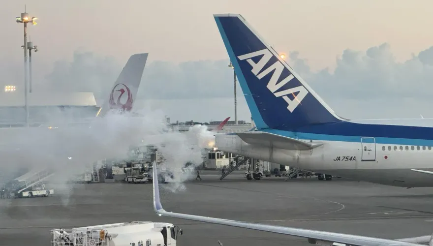 快訊/波音又出包！全日空「飛機狂冒煙」　驚險畫面曝光