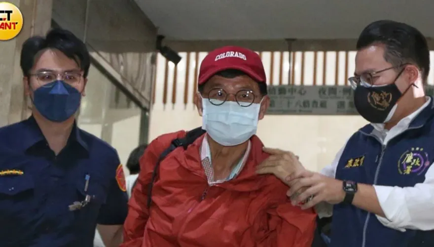 彭振聲狂吐送急診原因曝光！三餐都吃北檢提供「這食物」導致缺鈉