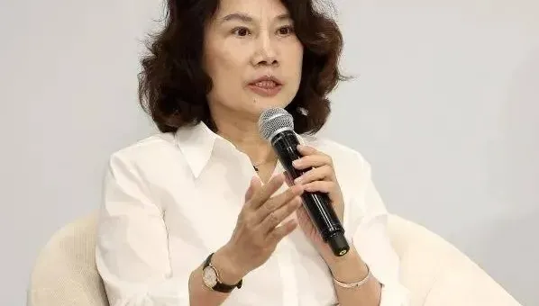 影/35歲找不到工作？　陸霸氣女董：高不成低不就、不願低頭