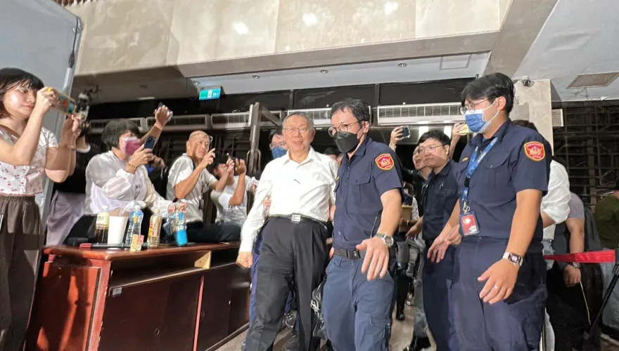 柯文哲二次羈押庭法官不單純？呂政燁傳曾向施明德自稱「綠色」　調查結果曝光