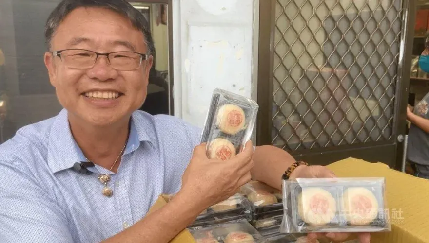 1萬顆綠豆椪被棄單！上網求援「2小時掃光」　業者落淚：台東人很有愛心