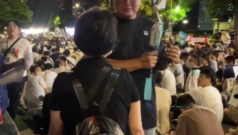 快訊/民眾黨「集結」現場爆零星衝突！嗆聲者被警方請離    活動平和收場
