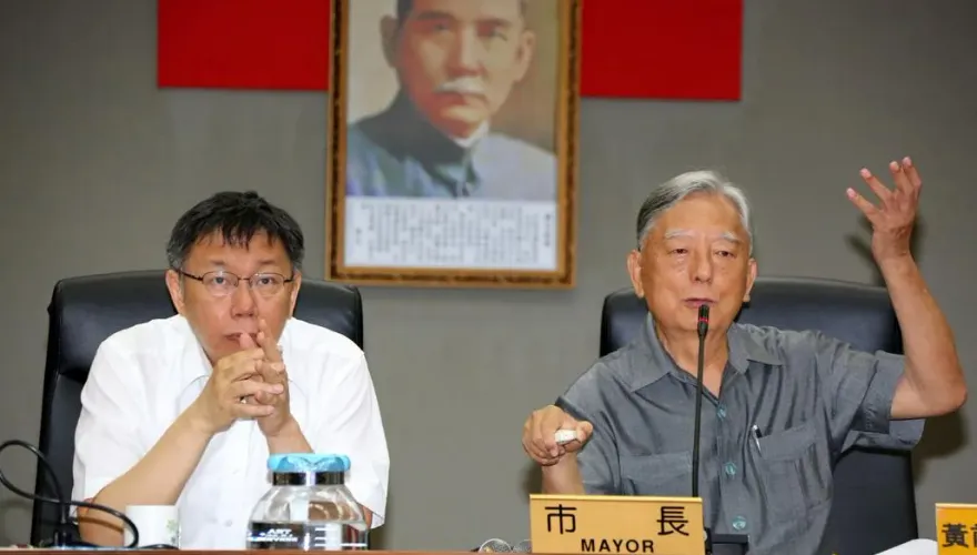 被指沈慶京論功行賞收200萬　黃大洲妻：「我們不拿亂七八糟的錢」