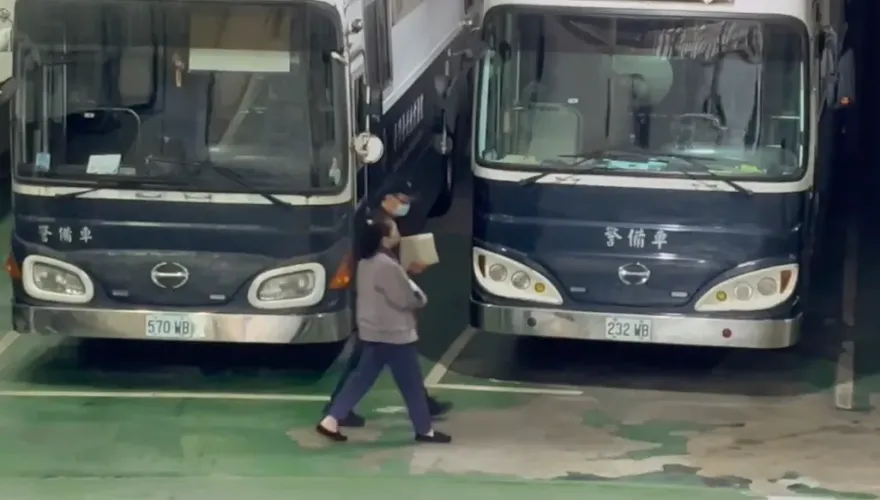 快訊/應曉薇借提訊問3小時還押！轉汙點證人？北檢查京華城案賄賂「收網」