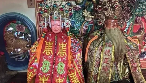 廟址遷移怪事頻傳！工人被樹砸頭縫8針　神明顯靈「大榕樹也要搬」