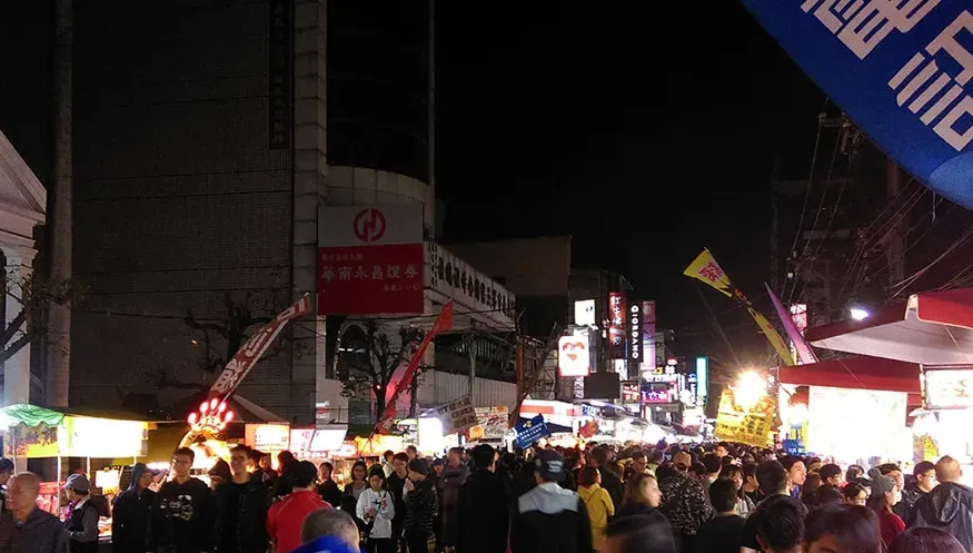 不是阿里山！嘉義最夯景點大洗牌　文化路夜市「狂吸825萬人」奪冠