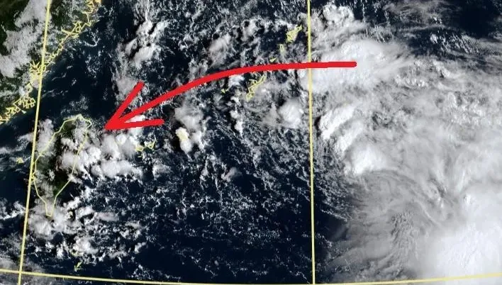 雨彈連4天炸到發紫！東方潮濕空氣撲來　鄭明典：小心強對流的突襲