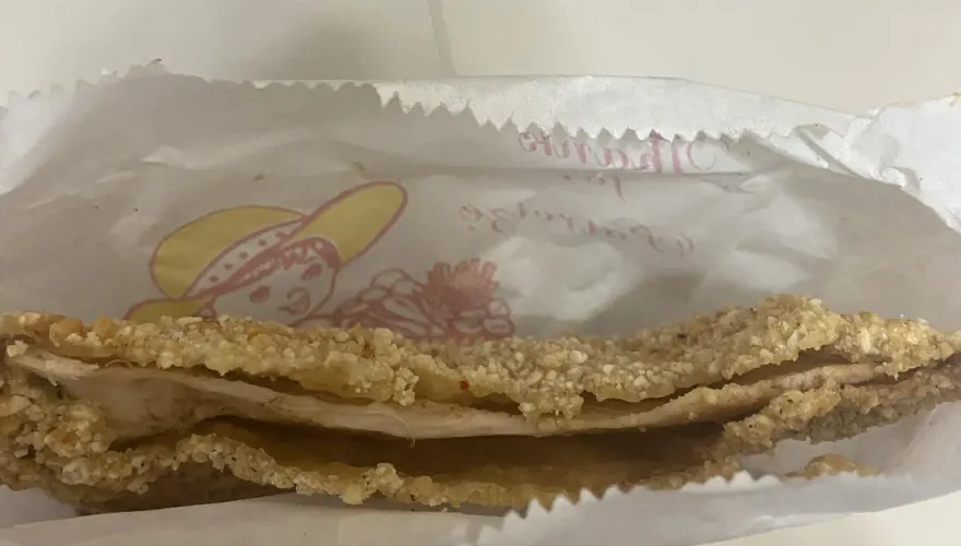 桃園80元買到「紙片雞排厚0.5cm」！網虧好刀工：比麵皮薄