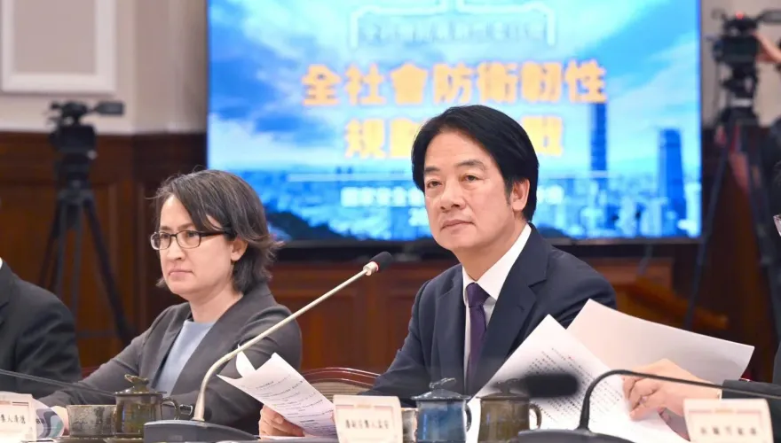 賴政府訓練40萬民兵防台海戰爭？沈富雄不忍脫口4字