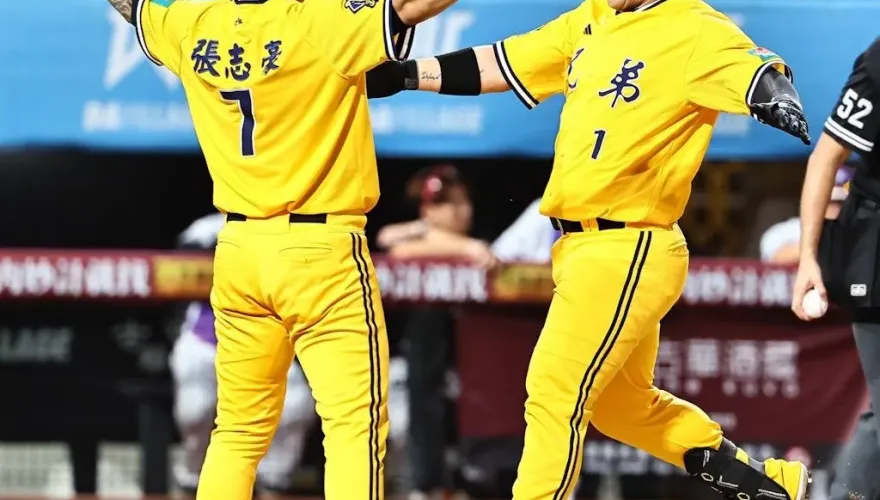快訊/兄弟下半季封王！陳子豪單場雙響炮　隊史第19座季冠軍史上最多