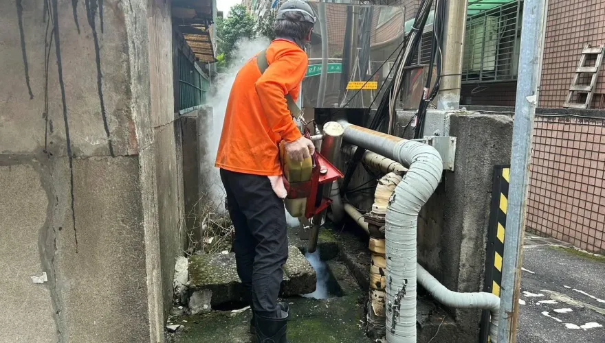 快訊/新北又有人得登革熱！新店4例、中和2例　最大的71歲