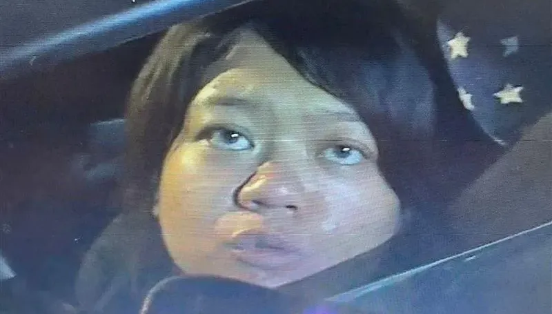 快訊/直擊！拖行土城所長致死　殺警毒蟲陳嘉瑩「高清無碼照」曝