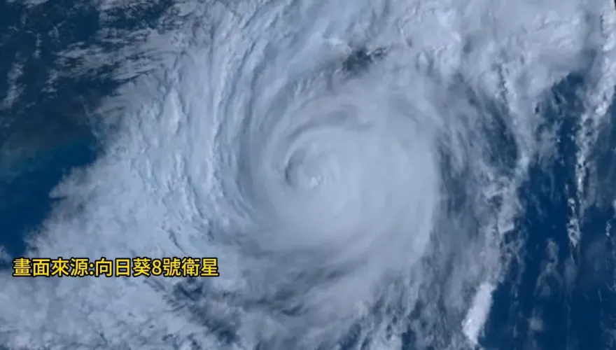 影/追颱看這！日衛星捕捉山陀兒「特寫照」　清晰「真面目」曝光