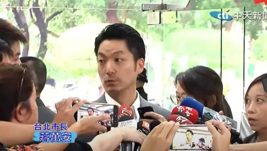 影/民進黨到底多怕李四川？綠議員竟要求副市長做好做滿  蔣萬安1句霸氣反擊