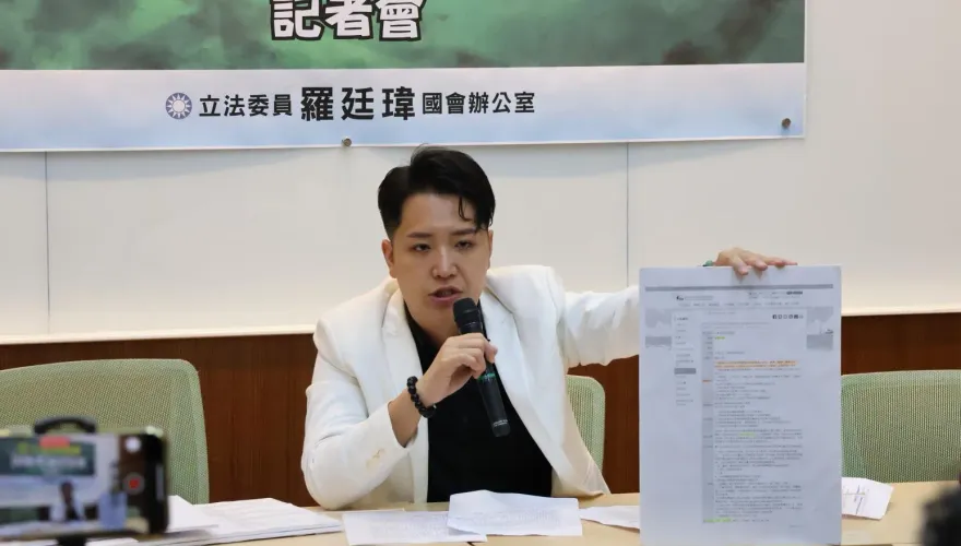 食藥署驚爆淪綠營權貴禁臠！？藍營戰神曝驚人內幕「邱泰源踹共」
