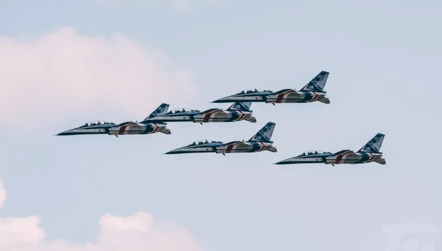 空軍勇鷹號高教機首度失事　飛行員跳傘逃生