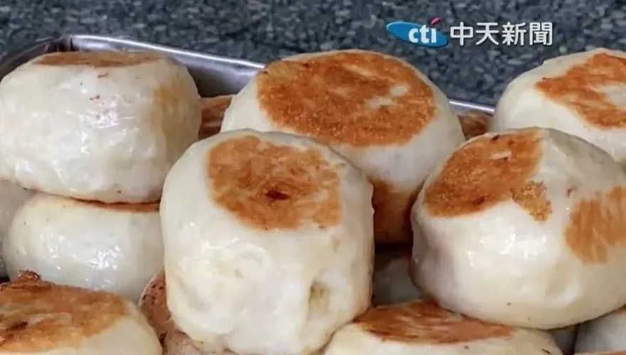 發願初心！煎包名店送癌婦待用餐多年　老闆發現「真相」傻眼：狠狠被騙