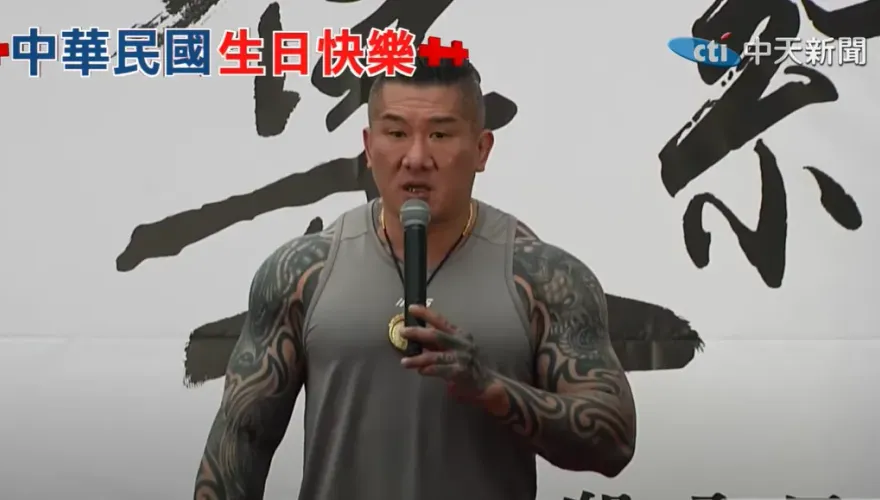 影/館長開嗆司法「死刑像你女友，介於有跟沒有之間」：37死囚民進黨帶回家養