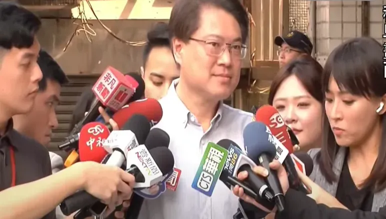 罷免謝國樑失敗！網友湧入林右昌臉書開酸：想選新北市長你別肖想了