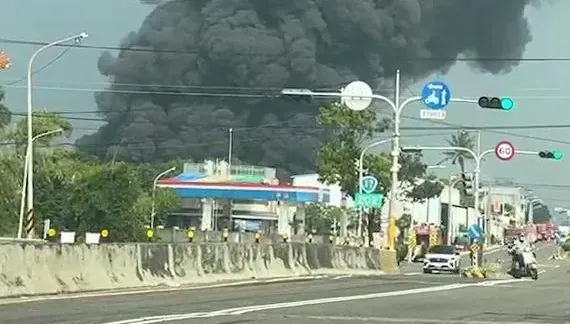 影/高雄永安地下塑膠工廠大火   被查出2項違規最高可罰8百萬